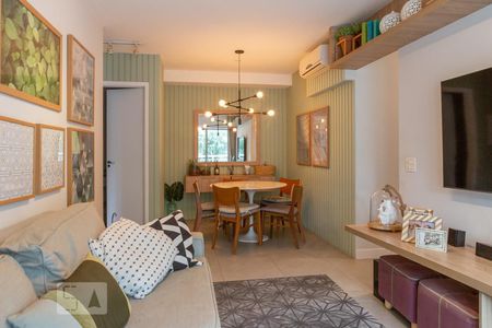 Sala de apartamento à venda com 3 quartos, 85m² em Vila Ipojuca, São Paulo