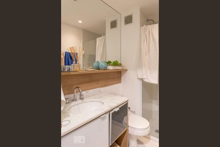 Apartamento à venda com 85m², 3 quartos e 2 vagasBanheiro Social