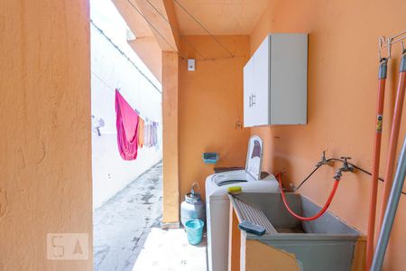 Casa à venda com 150m², 4 quartos e 2 vagas Casa à venda com 150m², 4 quartos e 2 vagasÁrea de Serviço