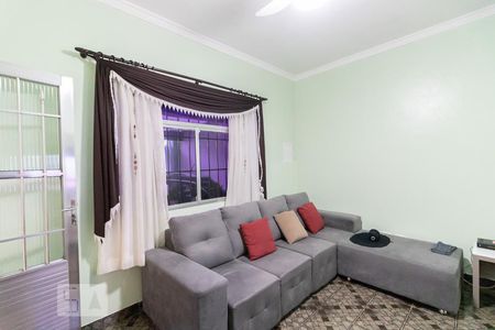 Sala de casa à venda com 4 quartos, 150m² em Jardim Cotinha, São Paulo