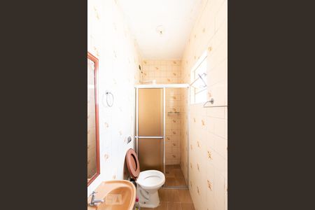 Casa à venda com 150m², 4 quartos e 2 vagas Casa à venda com 150m², 4 quartos e 2 vagasBanheiro da Suíte