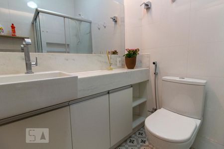 Apartamento para alugar com 59m², 1 quarto e sem vagaBanheiro da Suíte