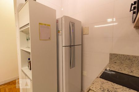 Cozinha de apartamento para alugar com 1 quarto, 59m² em Centro, Belo Horizonte