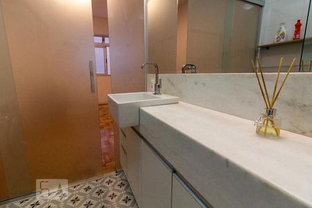 Apartamento para alugar com 59m², 1 quarto e sem vagaBanheiro da Suíte