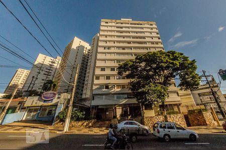 Apartamento para alugar com 100m², 3 quartos e 1 vagaFachada do Prédio