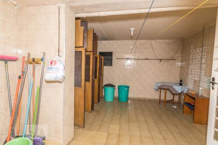 Casa para alugar com 320m², 4 quartos e 2 vagas Casa para alugar com 320m², 4 quartos e 2 vagasÁrea de Serviço