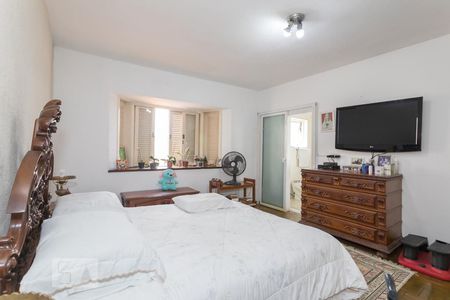 Casa para alugar com 320m², 4 quartos e 2 vagas Casa para alugar com 320m², 4 quartos e 2 vagasQuarto 03 - Suite