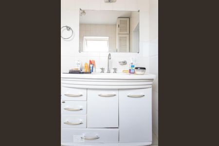 Casa para alugar com 320m², 4 quartos e 2 vagas Casa para alugar com 320m², 4 quartos e 2 vagasBanheiro 03 - Suite