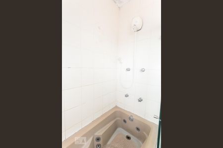 Casa para alugar com 320m², 4 quartos e 2 vagas Casa para alugar com 320m², 4 quartos e 2 vagasBanheiro 03 - Suite