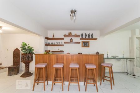 Casa para alugar com 320m², 4 quartos e 2 vagas Casa para alugar com 320m², 4 quartos e 2 vagasSala 03