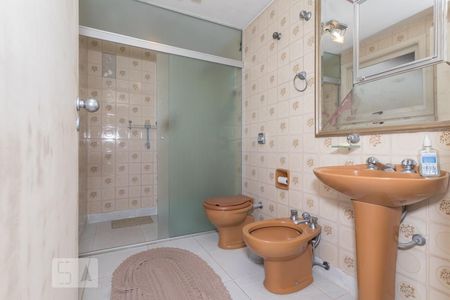 Casa para alugar com 320m², 4 quartos e 2 vagas Casa para alugar com 320m², 4 quartos e 2 vagasBanheiro 04