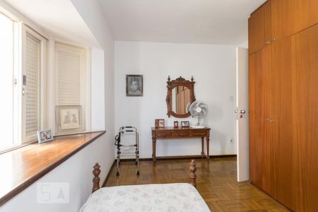 Casa para alugar com 320m², 4 quartos e 2 vagas Casa para alugar com 320m², 4 quartos e 2 vagasQuarto 02