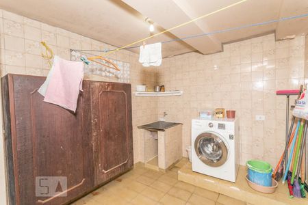 Casa para alugar com 320m², 4 quartos e 2 vagas Casa para alugar com 320m², 4 quartos e 2 vagasÁrea de Serviço