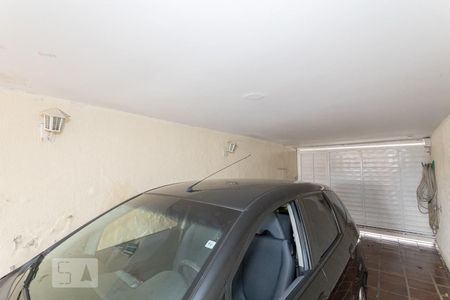 Casa para alugar com 320m², 4 quartos e 2 vagas Casa para alugar com 320m², 4 quartos e 2 vagasGaragem