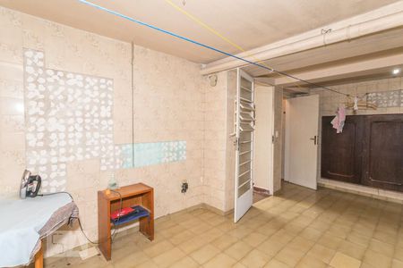 Casa para alugar com 320m², 4 quartos e 2 vagas Casa para alugar com 320m², 4 quartos e 2 vagasÁrea de Serviço