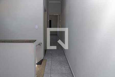 Corredor de casa à venda com 2 quartos, 141m² em Vila Gumercindo, São Paulo