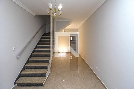 Corredor de casa à venda com 2 quartos, 141m² em Vila Gumercindo, São Paulo