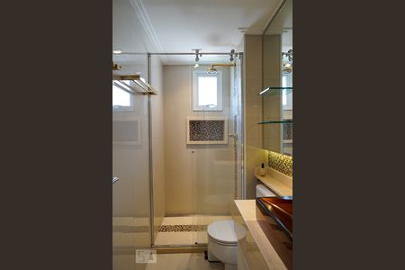 Apartamento para alugar com 90m², 3 quartos e 2 vagas Apartamento para alugar com 90m², 3 quartos e 2 vagasBanheiro da Suíte