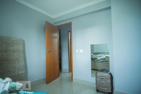 Apartamento à venda com 140m², 4 quartos e 2 vagas Apartamento à venda com 140m², 4 quartos e 2 vagasQuarto 3