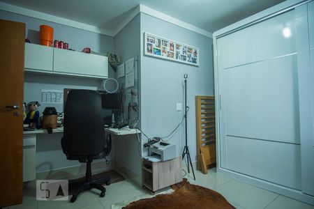 Apartamento à venda com 140m², 4 quartos e 2 vagas Apartamento à venda com 140m², 4 quartos e 2 vagasQuarto 4