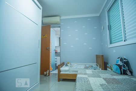 Apartamento à venda com 140m², 4 quartos e 2 vagas Apartamento à venda com 140m², 4 quartos e 2 vagasQuarto Suíte 2