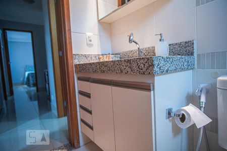 Apartamento à venda com 140m², 4 quartos e 2 vagas Apartamento à venda com 140m², 4 quartos e 2 vagasArmário Banheiro Social
