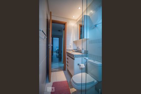 Apartamento à venda com 140m², 4 quartos e 2 vagas Apartamento à venda com 140m², 4 quartos e 2 vagasBanheiro Social