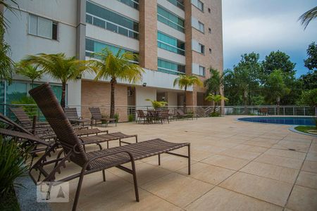 Apartamento à venda com 140m², 4 quartos e 2 vagas Apartamento à venda com 140m², 4 quartos e 2 vagasPiscina
