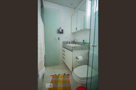 Banheiro da Suíte 1 de apartamento à venda com 4 quartos, 140m² em Setor Bueno, Goiânia