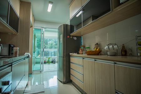 Cozinha de apartamento à venda com 4 quartos, 140m² em Setor Bueno, Goiânia