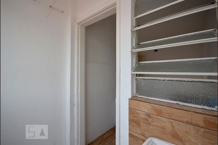 Apartamento para alugar com 41m², 1 quarto e sem vaga Apartamento para alugar com 41m², 1 quarto e sem vagaArea de Serviço