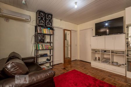 Sala de apartamento para alugar com 1 quarto, 45m² em Independência, Porto Alegre