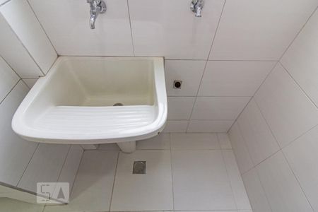 Área de Serviço de apartamento para alugar com 2 quartos, 58m² em Água Verde, Curitiba