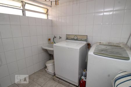 Casa à venda com 105m², 3 quartos e 1 vaga Casa à venda com 105m², 3 quartos e 1 vagaÁrea de Serviço