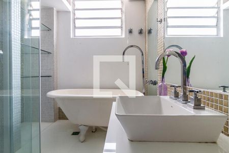 Apartamento para alugar com 500m², 4 quartos e 2 vagas Apartamento para alugar com 500m², 4 quartos e 2 vagasBanheiro da Suíte