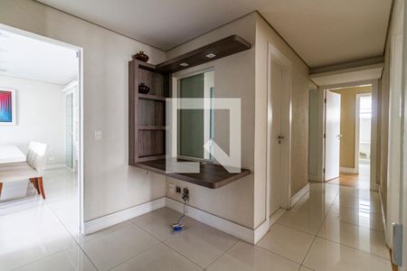 Apartamento para alugar com 500m², 4 quartos e 2 vagas Apartamento para alugar com 500m², 4 quartos e 2 vagasEscritório