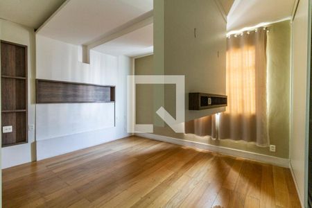 Apartamento para alugar com 500m², 4 quartos e 2 vagas Apartamento para alugar com 500m², 4 quartos e 2 vagasSuíte