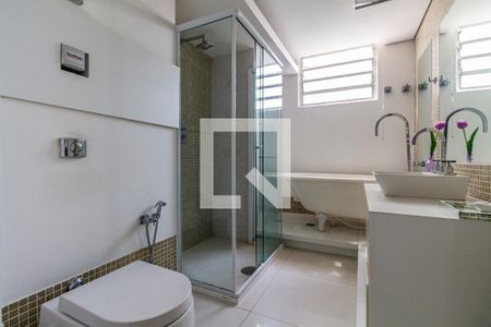 Apartamento para alugar com 500m², 4 quartos e 2 vagas Apartamento para alugar com 500m², 4 quartos e 2 vagasBanheiro da Suíte