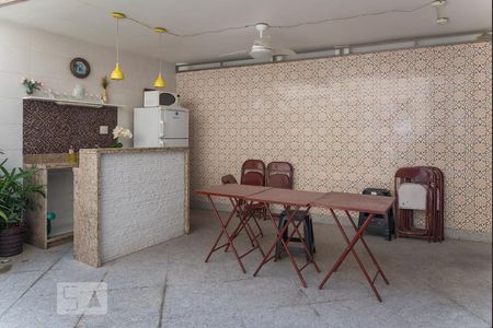 Apartamento à venda com 85m², 2 quartos e sem vagaÁrea comum - Churrasqueira