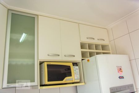 Apartamento à venda com 85m², 3 quartos e 2 vagasCozinha - Armários