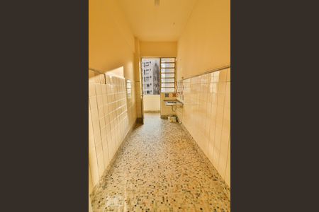 Cozinha de apartamento para alugar com 1 quarto, 50m² em Bela Vista, São Paulo