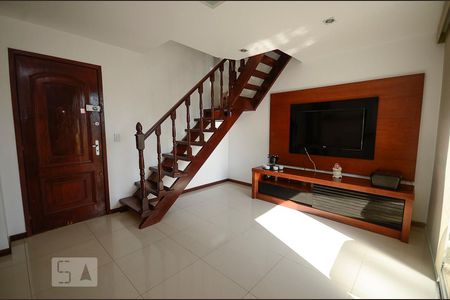 Sala de apartamento à venda com 2 quartos, 190m² em Icaraí, Niterói
