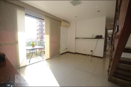 Sala de apartamento à venda com 2 quartos, 190m² em Icaraí, Niterói
