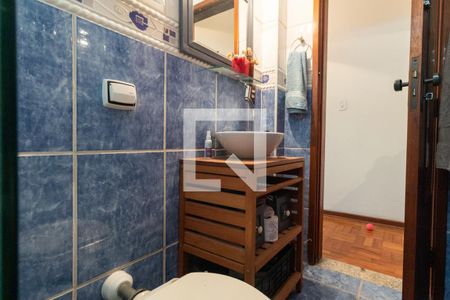 Apartamento à venda com 112m², 3 quartos e 2 vagasBanheiro social
