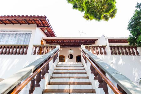 Studio para alugar com 34m², 1 quarto e sem vagaEscada de Entrada