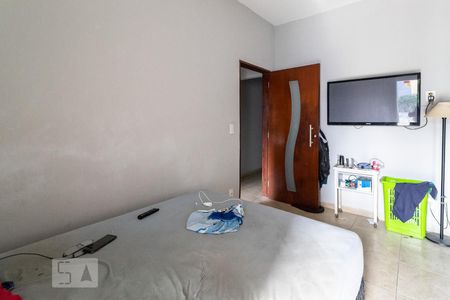 Casa à venda com 135m², 5 quartos e 2 vagas Casa à venda com 135m², 5 quartos e 2 vagasQuarto 4