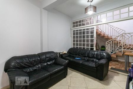 Casa à venda com 135m², 5 quartos e 2 vagas Casa à venda com 135m², 5 quartos e 2 vagasSala 2