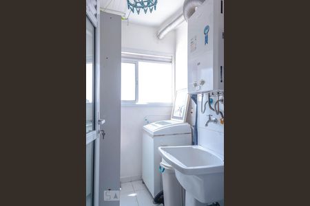 Apartamento para alugar com 60m², 2 quartos e 1 vagaÁrea de serviço