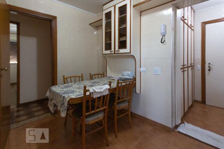 Apartamento à venda com 92m², 3 quartos e 1 vaga Apartamento à venda com 92m², 3 quartos e 1 vagaCozinha