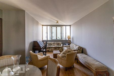 Sala de apartamento para alugar com 3 quartos, 86m² em Indianópolis, São Paulo